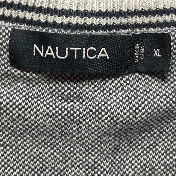 Nautica gray and white horizontal striped crewneck small logo sweater sweatshirt - Picture 4 of 5